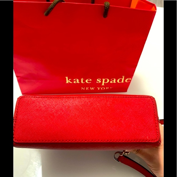 ❤️ SOLD Kate Spade Red Leather ❤️ Crossbody Bag - Picture 11 of 13